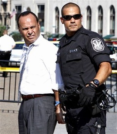 congressman-luis-gutierrez-arrested.jpg